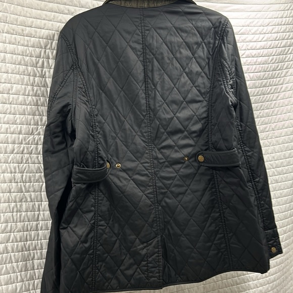 L.L.Bean Cozy Quilted Jacket - Picture 6 of 6